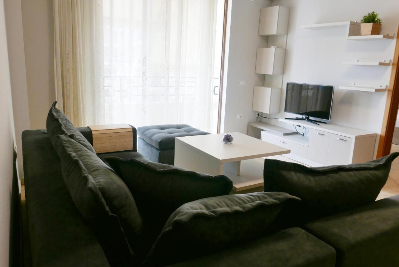 Victoria'S Sea-Cret Apartment Sarande Exterior photo